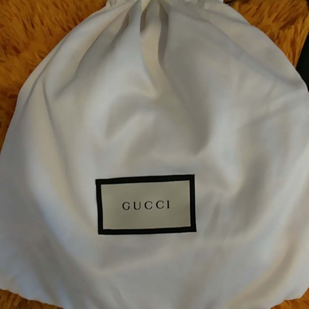 Brand new Gucci Baret never worn #Authentic - Picture 3 of 4